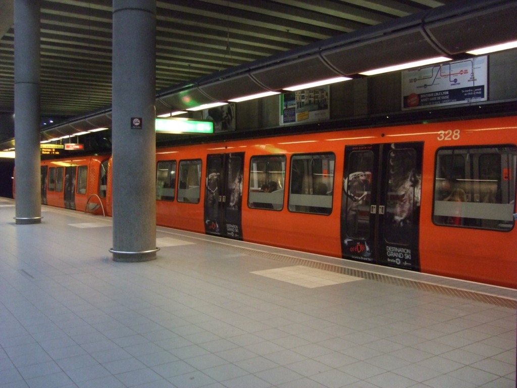 Station Orelle - Covering métro ligne D - Lyon | Olivier Ploux